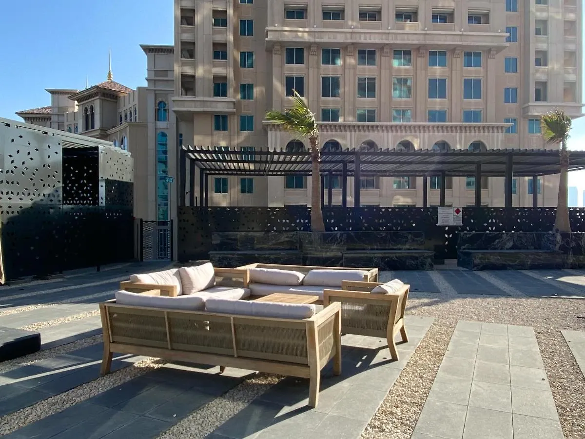 Trophy - Hilltop Hideaway Suite Dubai United Arab Emirates
